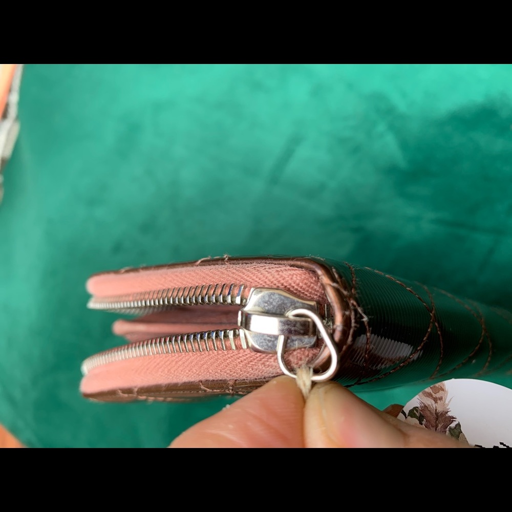 Authentic CHANEL Matelasse Bronze Leather … - Picture 11 of 16